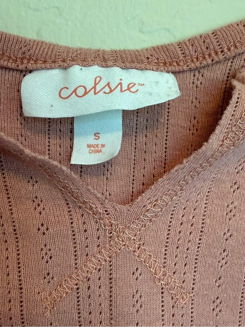 Colsie Dusty Rose Ribbed Cropped Top - Picture 4 of 9